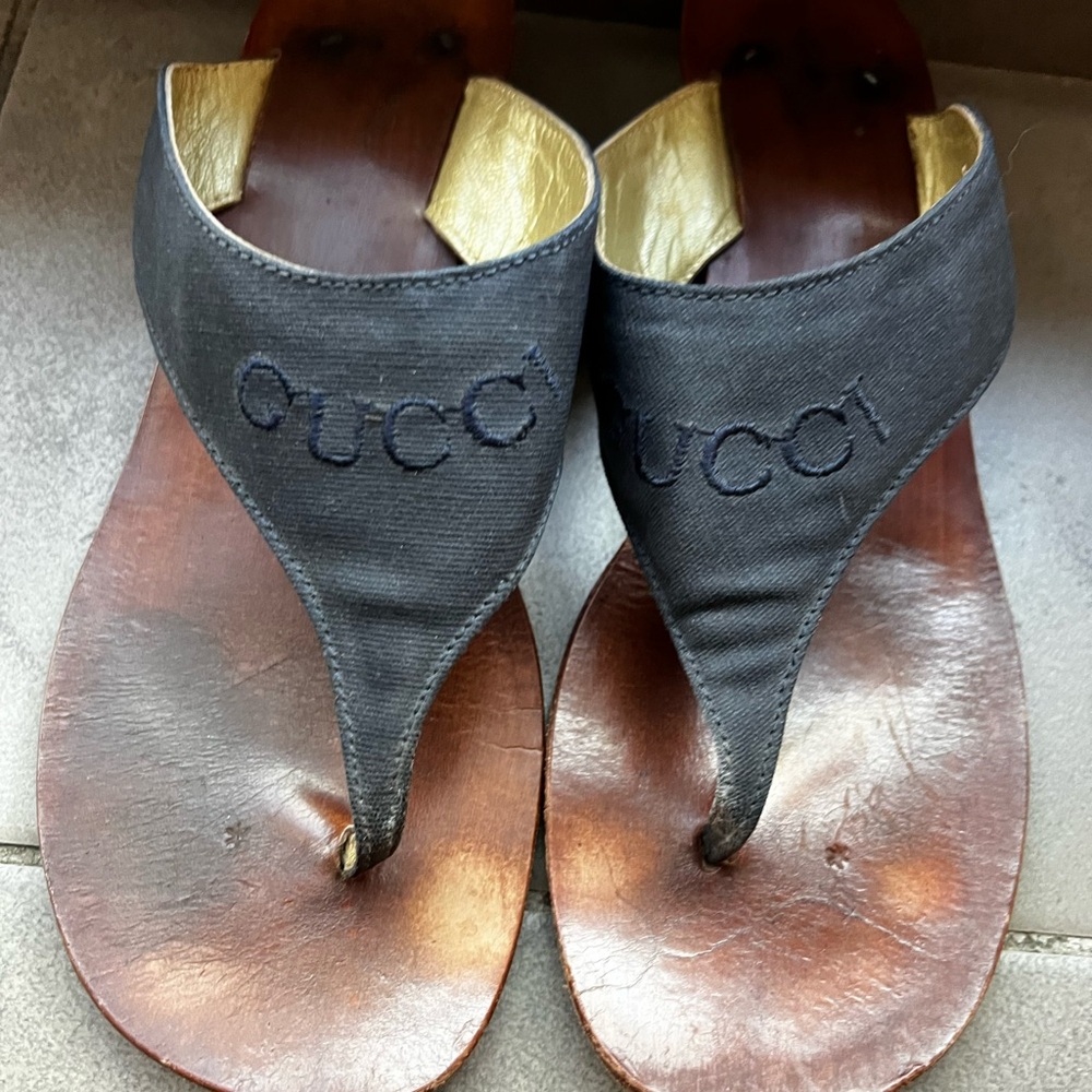 Authentic Gucci sandals. Size 37 = US Woman’s Size 7